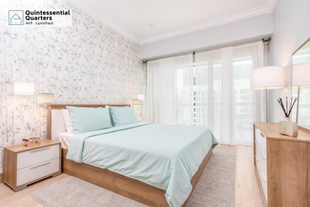 Downtown Cozy Home + Partitioned Living Room Dubai Esterno foto