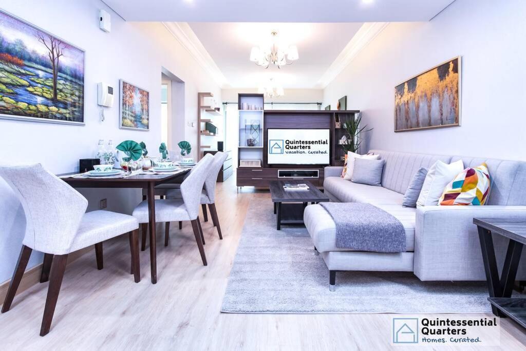 Downtown Cozy Home + Partitioned Living Room Dubai Esterno foto